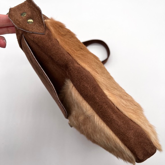 VINTAGE Kangaroo and Suede Shoulder Bag Womens Brown Tan Fur 60s to 70s Era - Picture 4 of 11